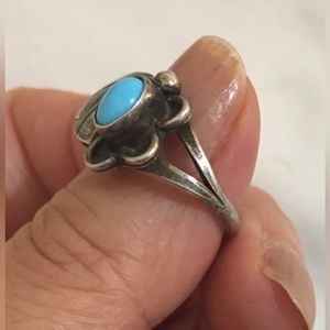 Vintage Sterling Silver Genuine Blue Turquoise Native American Handmade Ring!